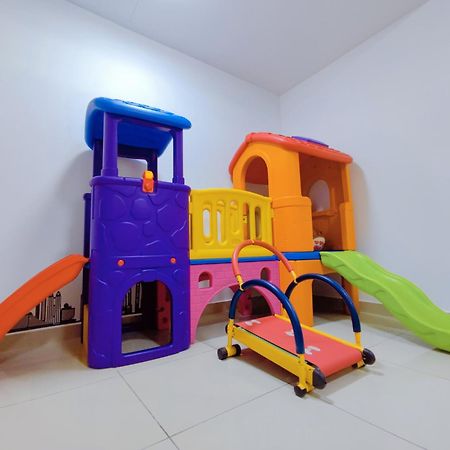 Spacious Family House At Desaru Harmonia 2 Kültér fotó